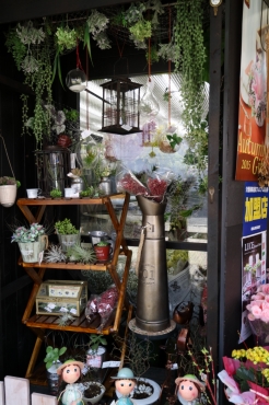 「駅前花吉」　（京都府福知山市）の花屋店舗写真4